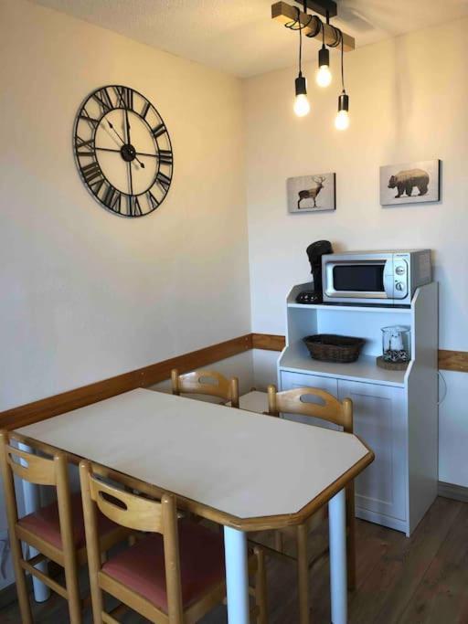 La Plagne-Tarentaise Studio 4 Personnes Proche Des Pistes מראה חיצוני תמונה